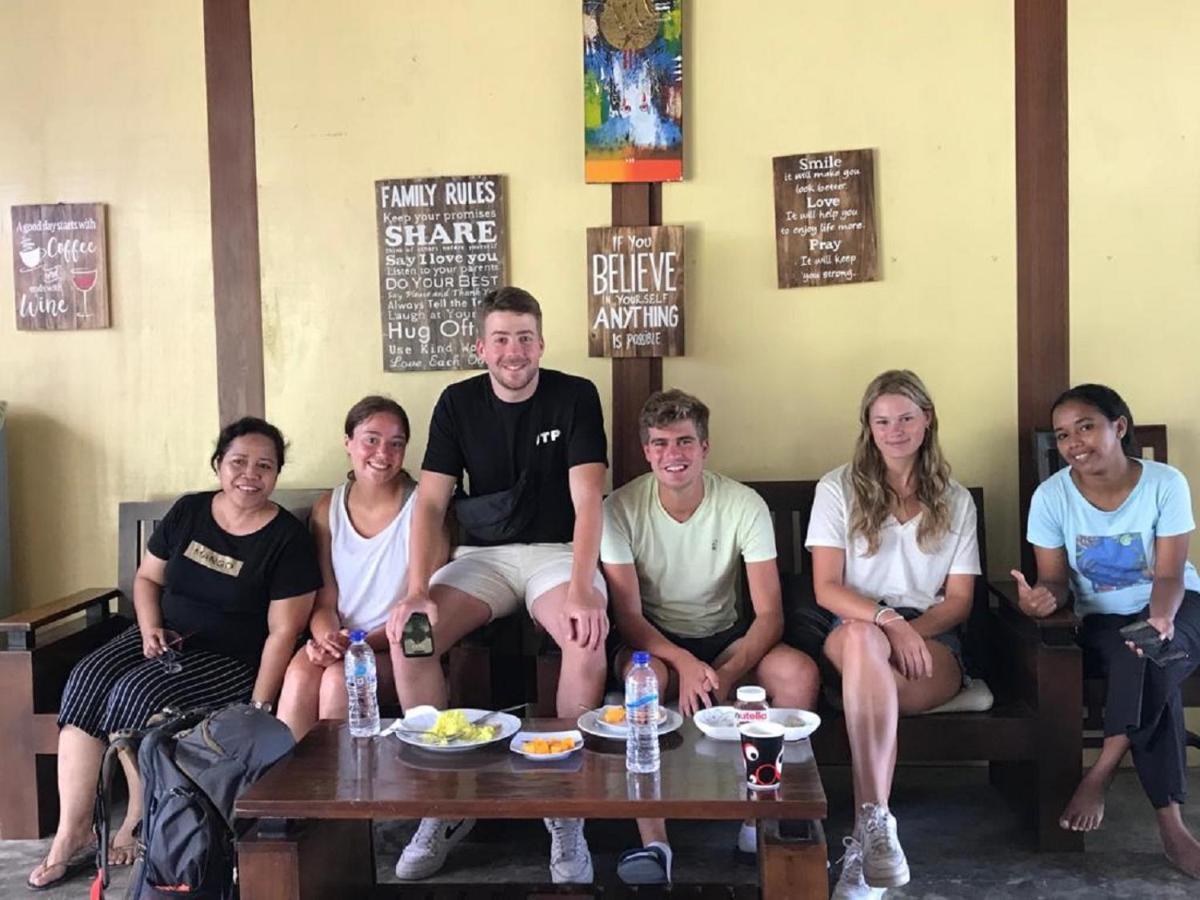 A-Manta Homestay Labuan Bajo Buitenkant foto