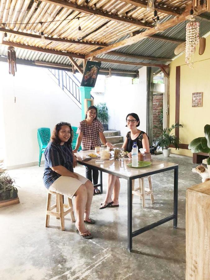 A-Manta Homestay Labuan Bajo Buitenkant foto